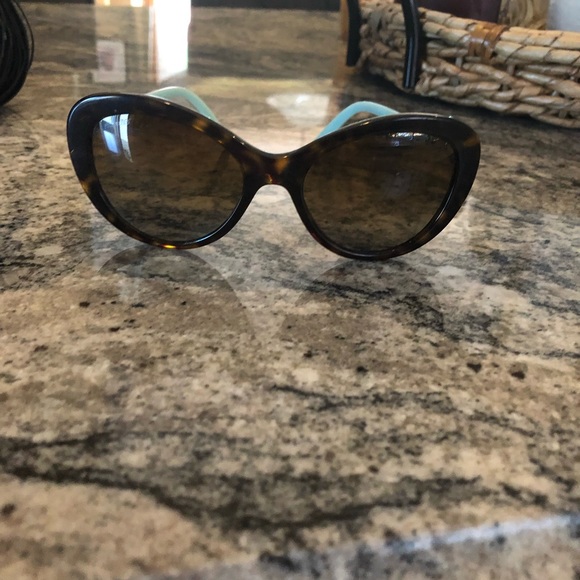 Tiffany co cat eye sunglasses - Picture 1 of 4